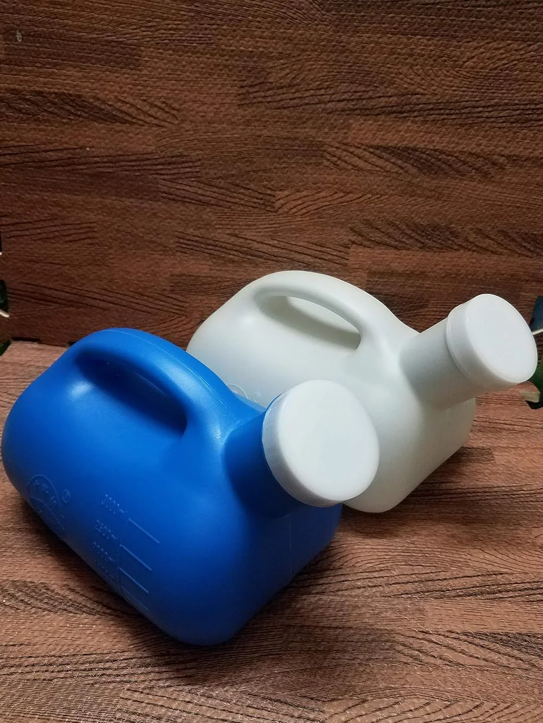 Butelka na mocz dla mężczyzn, 3000 ml, dla mężczyzn z pokrywką, na mocz, do szpitala, na zewnątrz, do samochodu, na kemping – biała