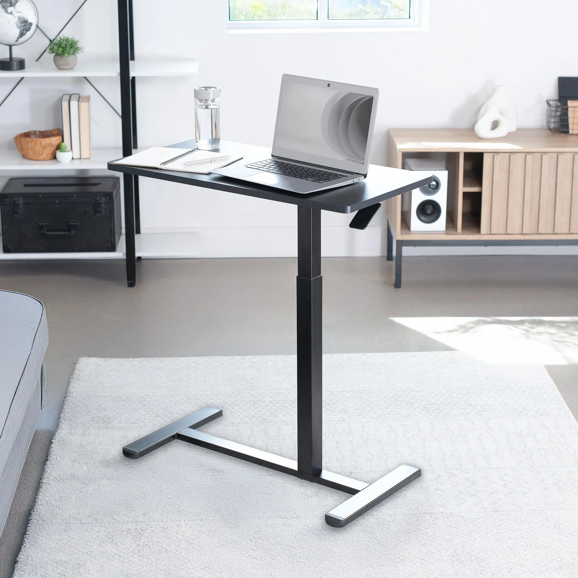 VIVO Pneumatyczny stolik na laptopa 32x16 cali mobilny pulpit z ukrytymi kółkami czarny CART-V02L