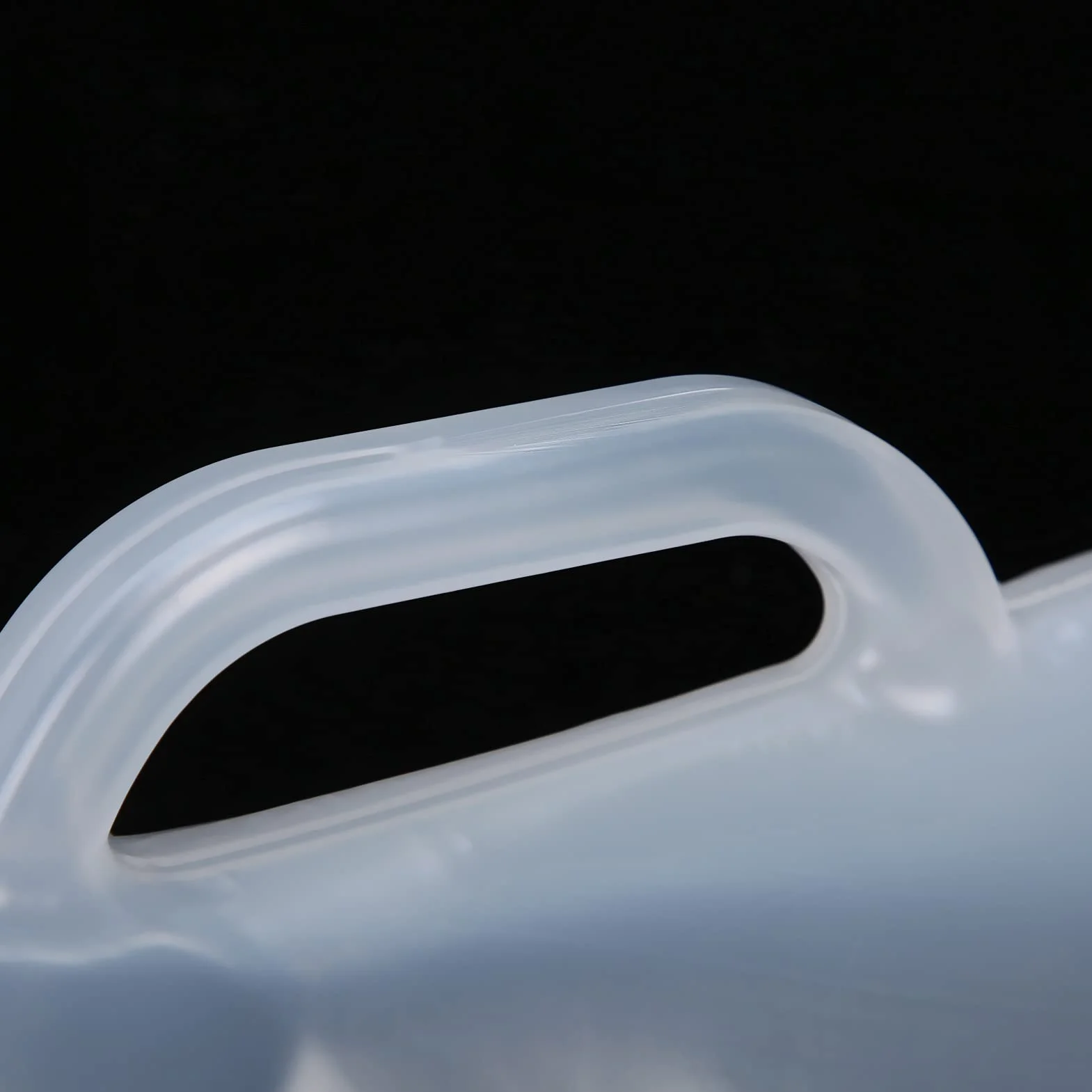 Butelka na Mocz, 1000 Ml Mężczyźni Plastikowy Pisuar Mężczyzna Osoba w Podeszłym Wieku Obłożnie Chory Mocz Butelka na Mocz Toaleta Wielokrotnego Użytku Wiaderko na Mocz Lejek do Zbierania Moczu Worek
