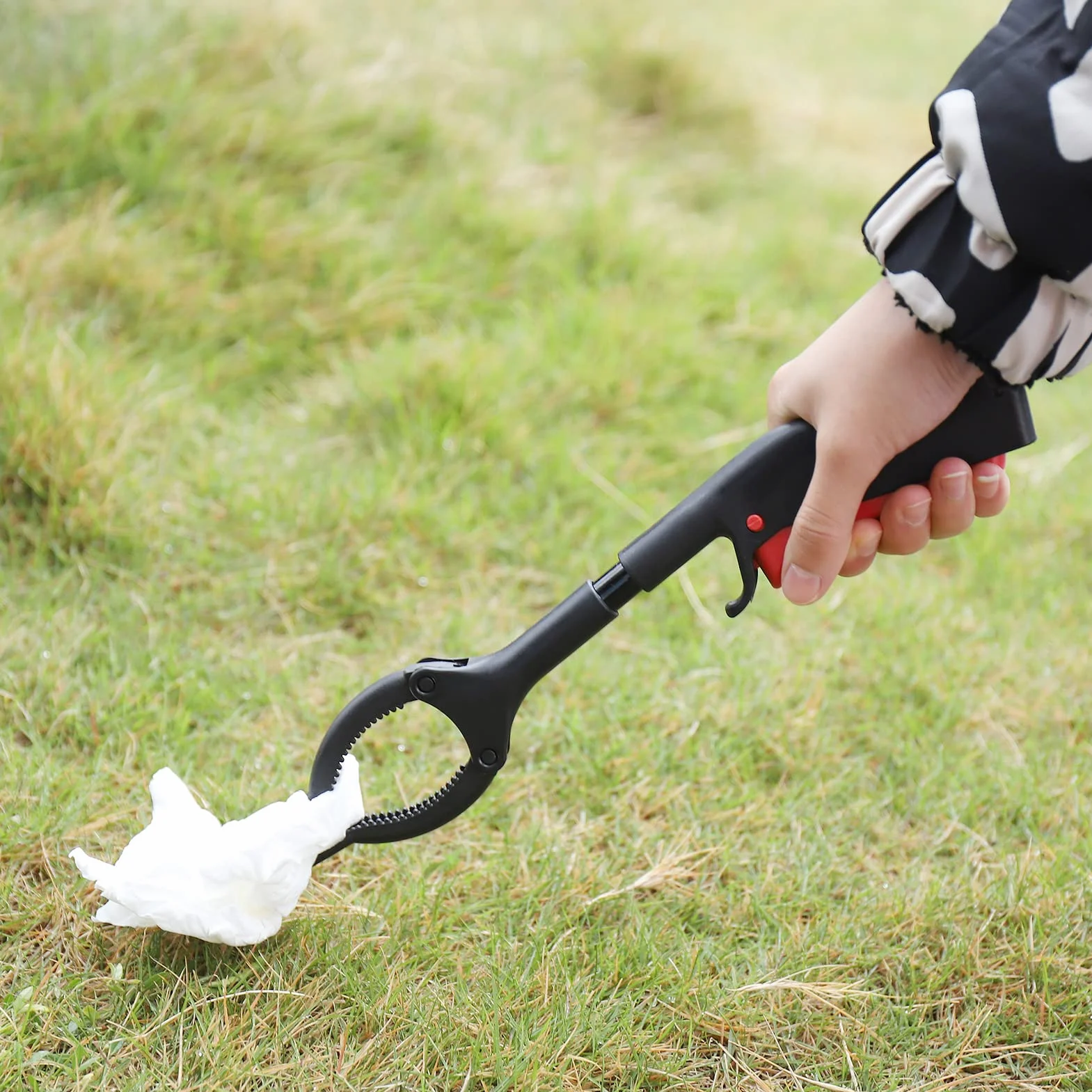 Hejo 2 szt. krótkich zbieraczy ściółki, 30 cm, dla dorosłych i dzieci, chwytak pomocny dla osób niepełnosprawnych, wielofunkcyjny chwytak zapewnia wygodę w codziennym życiu